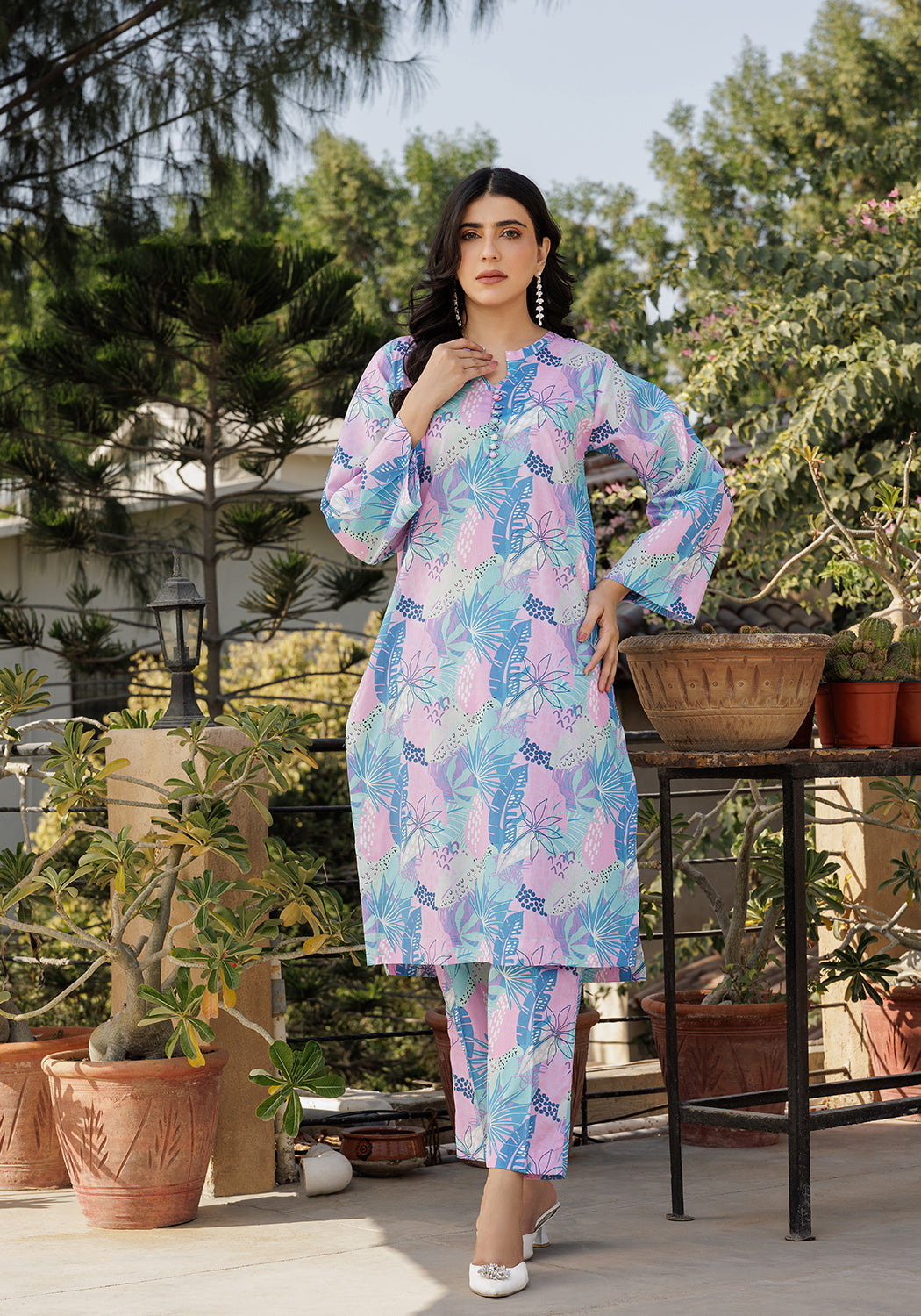 Dreamy - 2 PC Stitched Lawn Suit
